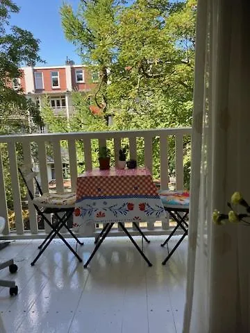 **  アムステルダム Bohemian Loft Bed & Breakfast オランダ