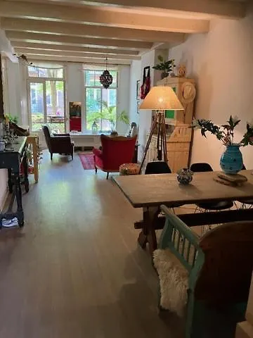 アムステルダム Bohemian Loft Bed & Breakfast